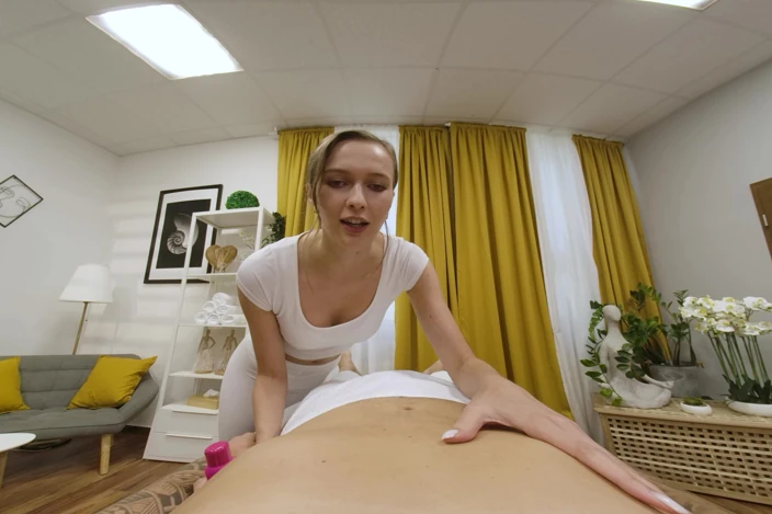 Stacy Cruz - Sexy Masseuse