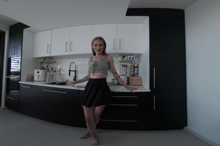 Sex Before Dinner Please! - Hot Blonde Slut Puts on a Show for You - Tiffany Tatum VR