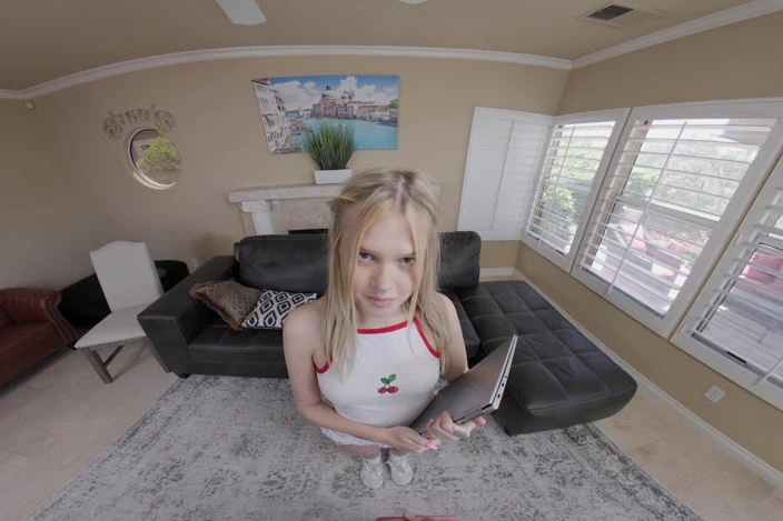 Lethalhardcore VR Coco Fucks Her Stepdaddy for a Laptop