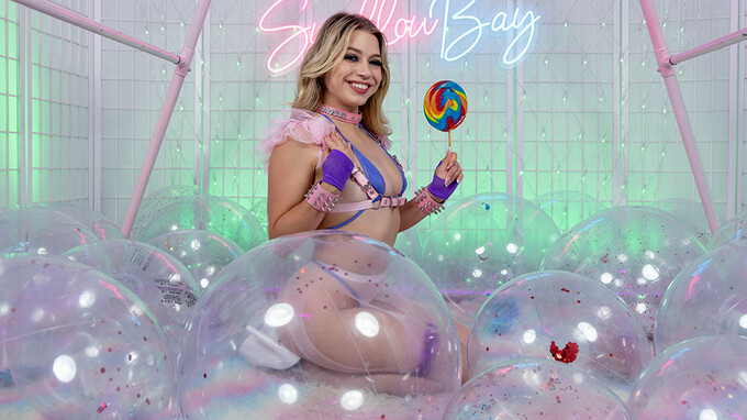 Summer's Fruity Lollipop