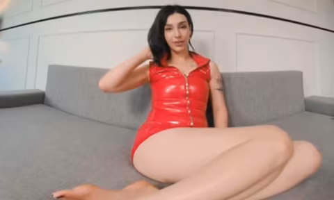 Scarlett Spark Too Hot to Ignore