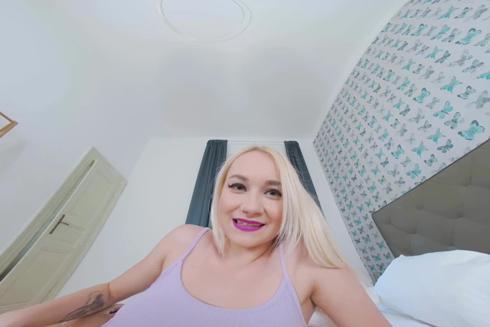 Sweet Horny Girlfriend